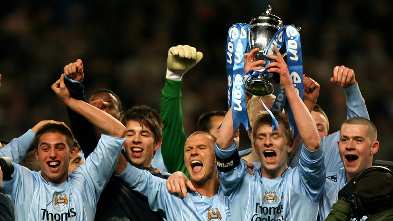 20岁264天！奥莱利是24年来破皇马球门最年轻英超球员（20岁264天，奥莱利创纪录：24年来攻破皇马球门最年轻的英超球员）