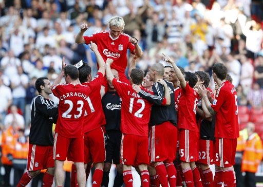 阿图博卢：参加世界杯是我的目标；接替诺伊尔？我走自己的路（阿图博卢：目标是踢世界杯；谈接班诺伊尔——我走自己的路）