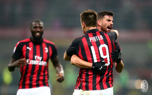 记者：曼联、切尔西、国米关注罗比尼奥之子（记者称曼联、切尔西、国米有意罗比尼奥之子）