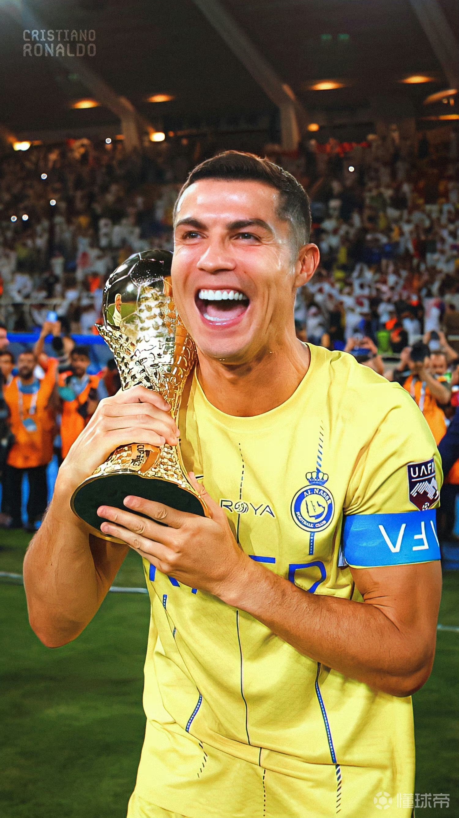 科贝尔谈小贝林染红：我该传一个更好的球避免他犯规 会承担责任（科贝尔谈小贝林红牌：我本应传得更好避免犯规，责任在我）