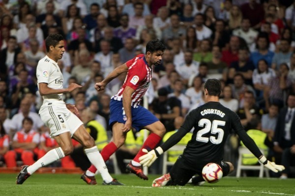 本菲卡批葡体争议点球：他们又一次被照顾，再这么踢没意义了（本菲卡怒批葡体争议点球：对手再获关照，这样踢已毫无意义）