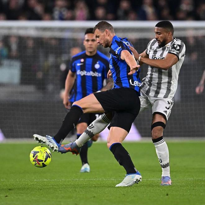 佛罗伦萨意甲前14轮后比上赛季同期少了25分，创意甲历史纪录（意甲14轮战罢，佛罗伦萨较上季同期少拿25分，创联赛历史纪录）